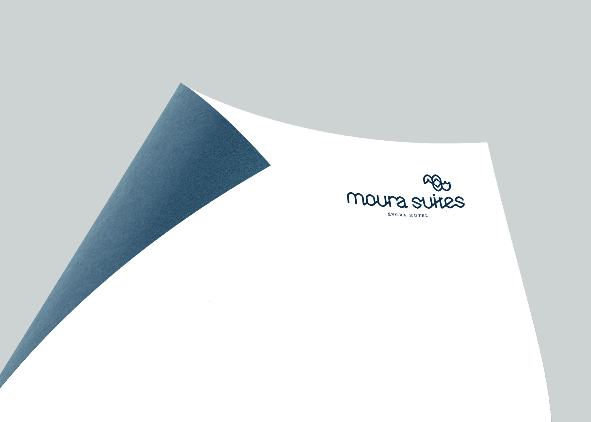 md3studio-work-mourasuites-brand-papercard